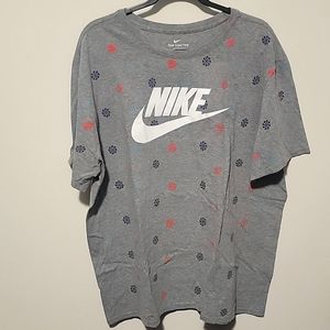 Men's Gray Nike graphic t-shirt, size XXL